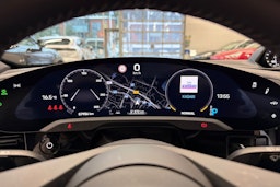 sininen Porsche Taycan 2022 kuva 17.