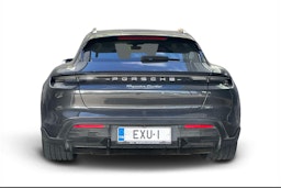 harmaa Porsche Taycan 2022 kuva 3.