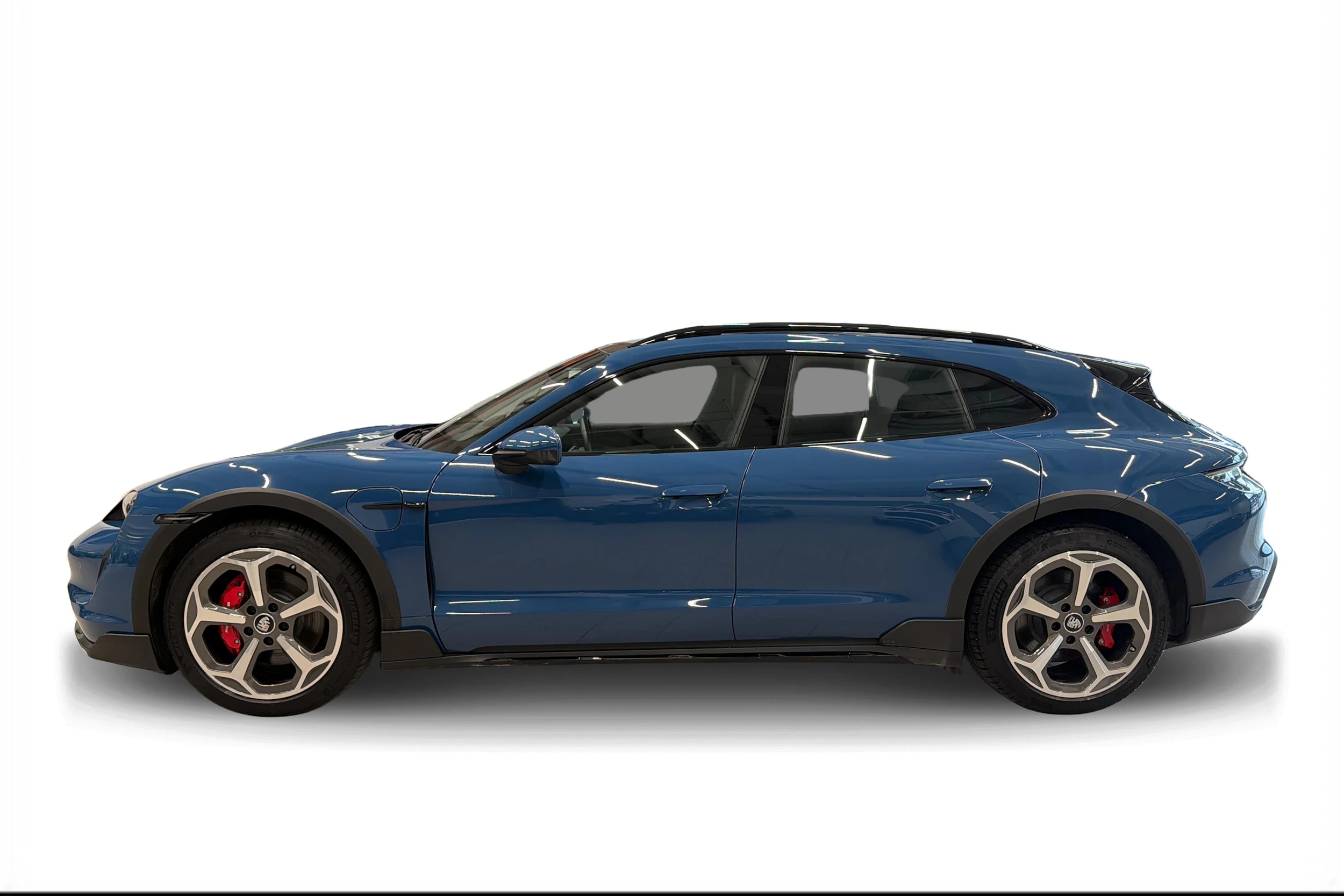 Sininen Porsche Taycan 2022 kuva 5.