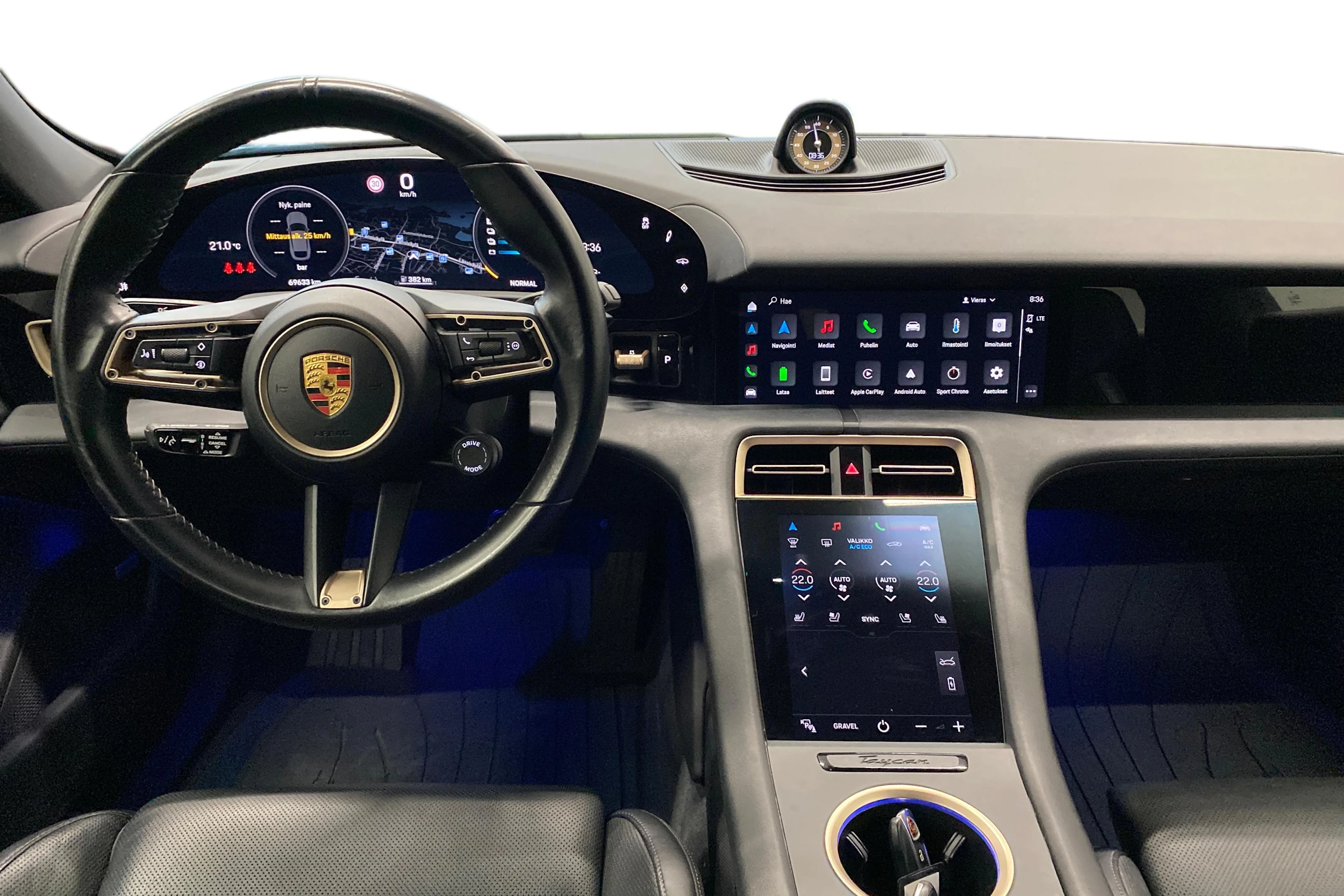 Sininen Porsche Taycan 2022 kuva 7.