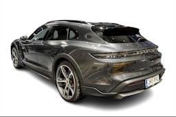 Harmaa Porsche Taycan 2022 kuva 2.