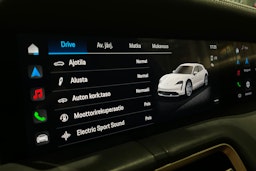 Harmaa Porsche Taycan 2022 kuva 17.