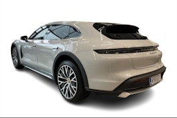 harmaa Porsche Taycan 2022 kuva 2.