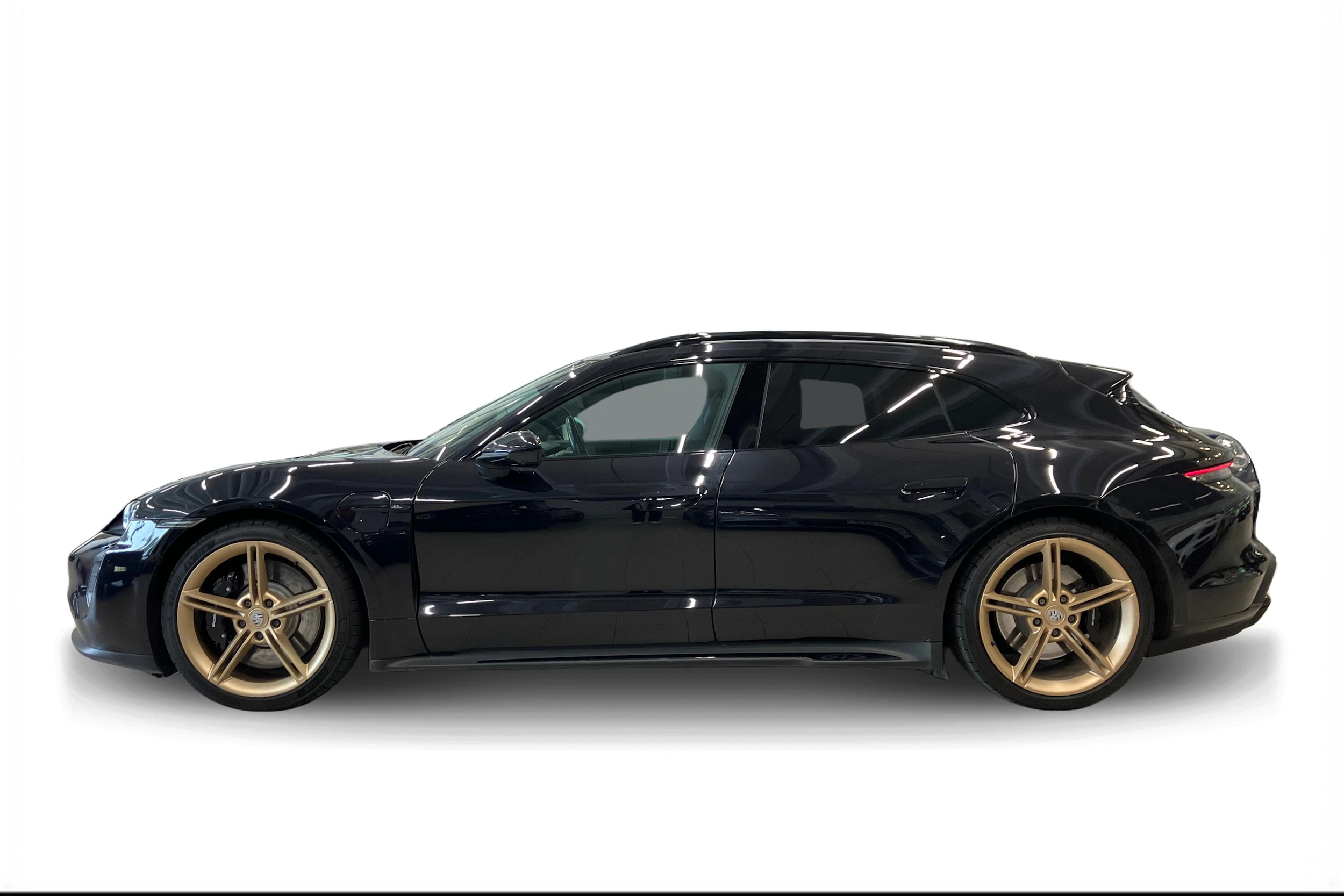 Musta Porsche Taycan 2022 kuva 6.