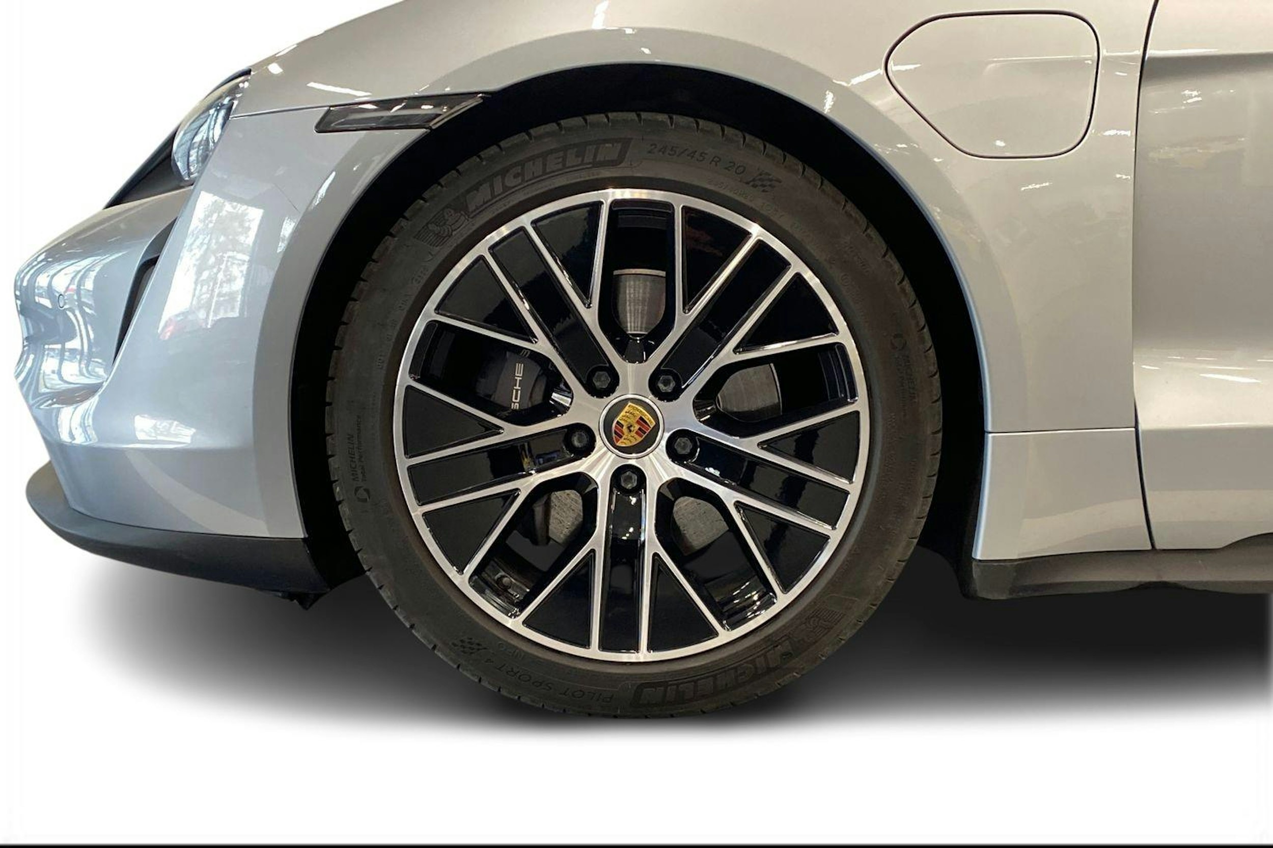 hopea Porsche Taycan 2022 kuva 9.