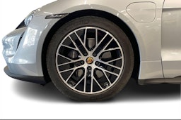 hopea Porsche Taycan 2022 kuva 9.