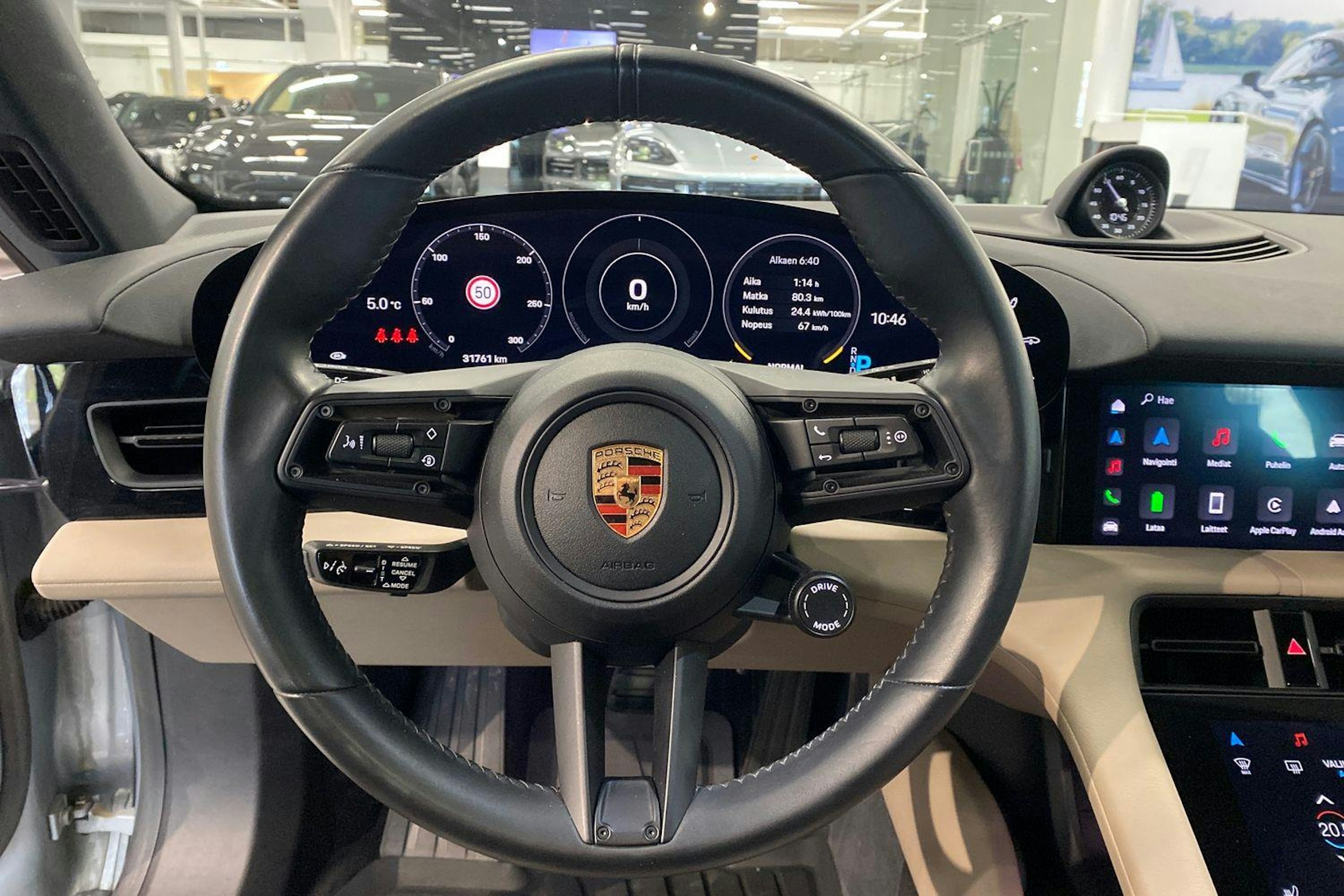 hopea Porsche Taycan 2022 kuva 12.