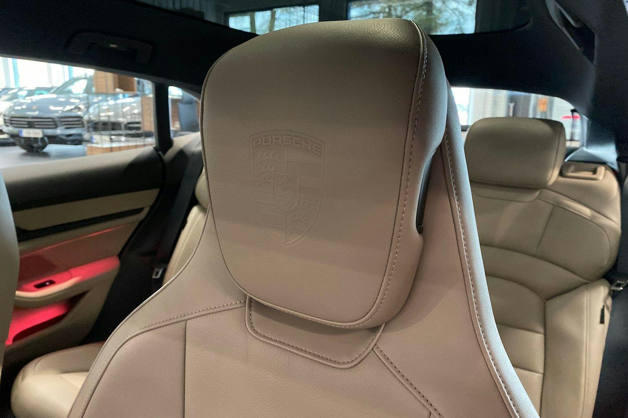 hopea Porsche Taycan 2022 kuva 22.