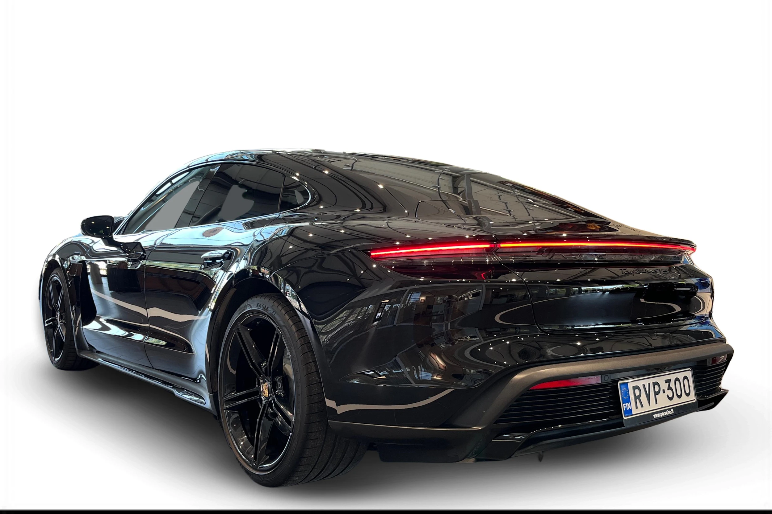 musta Porsche Taycan 2022 kuva 2.
