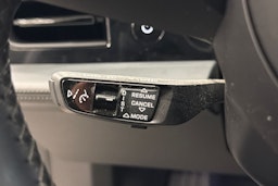 Musta Porsche Taycan 2022 kuva 20.