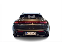 Harmaa Porsche Taycan 2022 kuva 3.