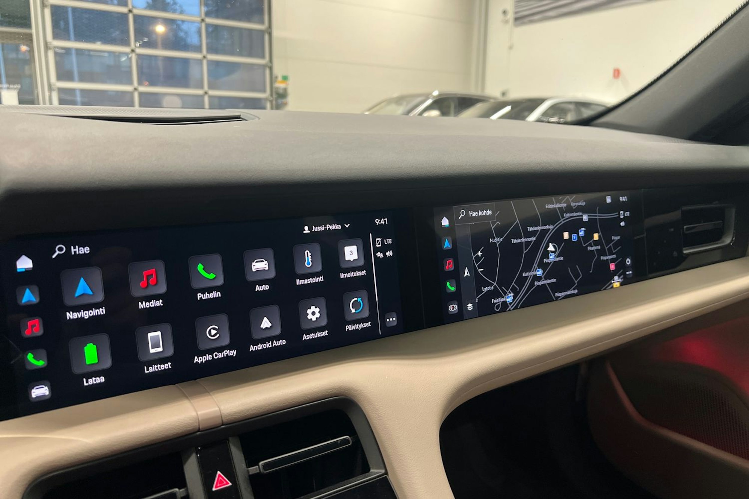 Vihreä Porsche Taycan 2022 kuva 13.