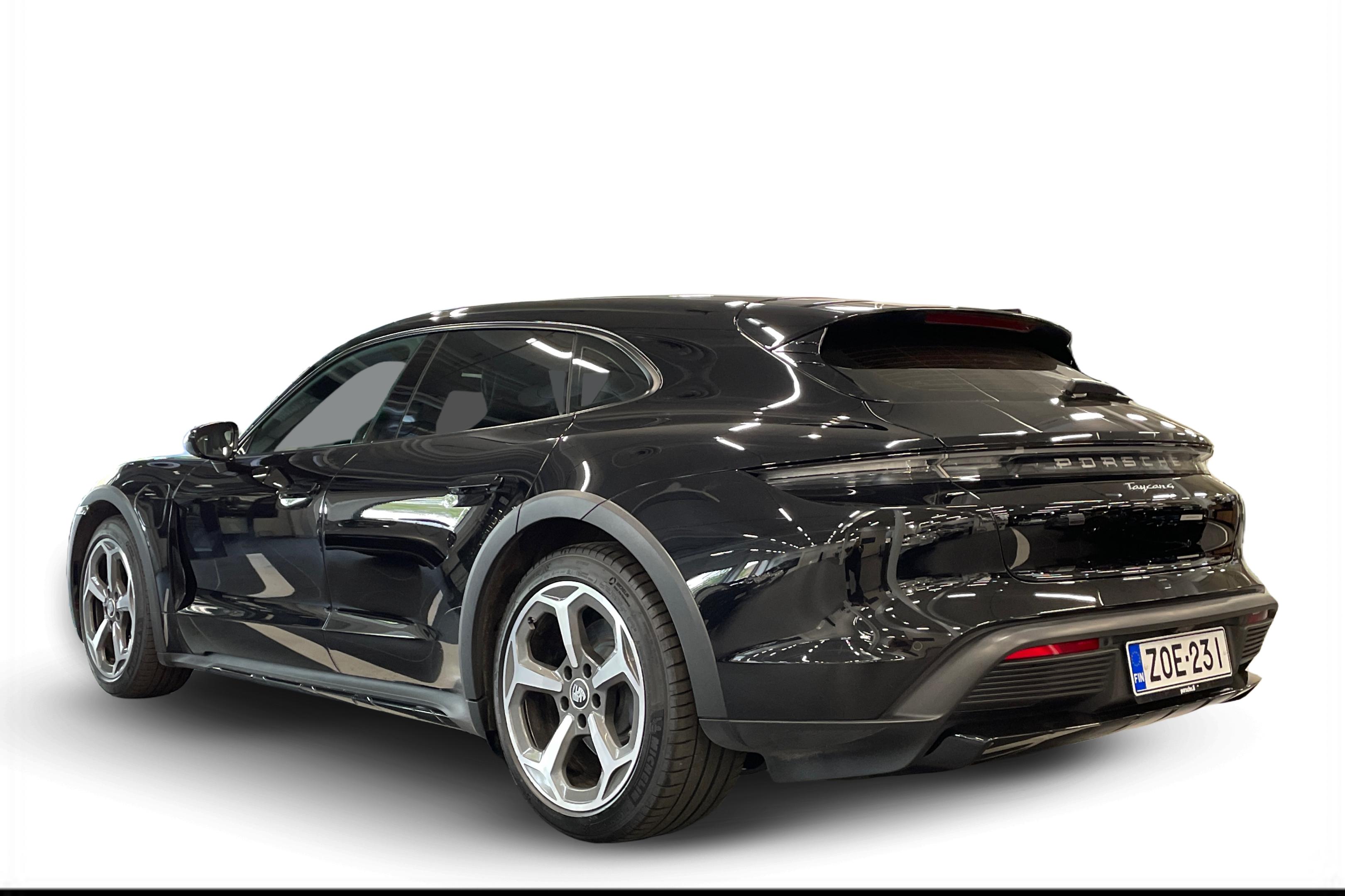 Porsche Taycan 4 Cross Turismo 2022, kuva 2/17