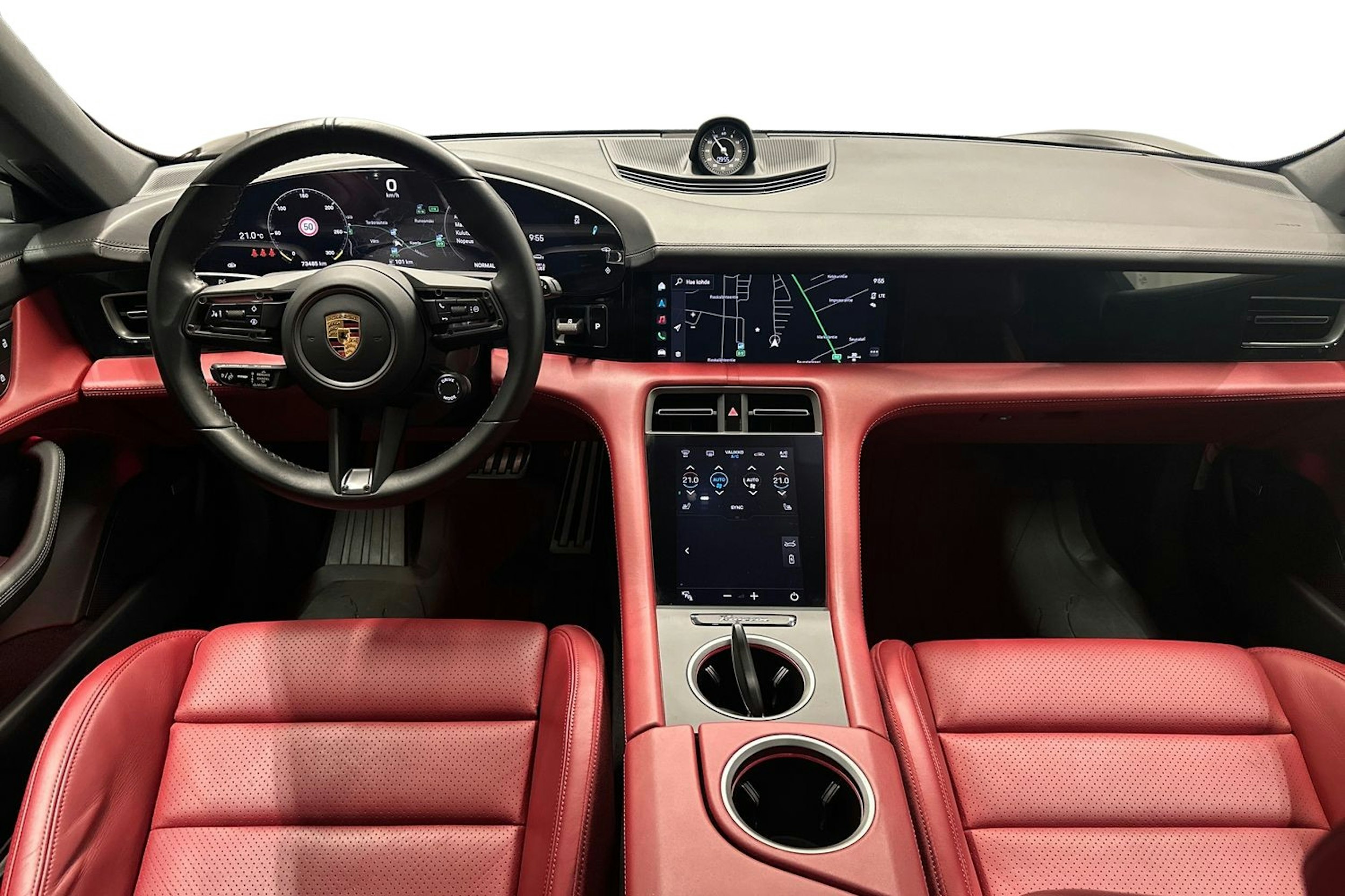 musta Porsche Taycan 2022 kuva 7.