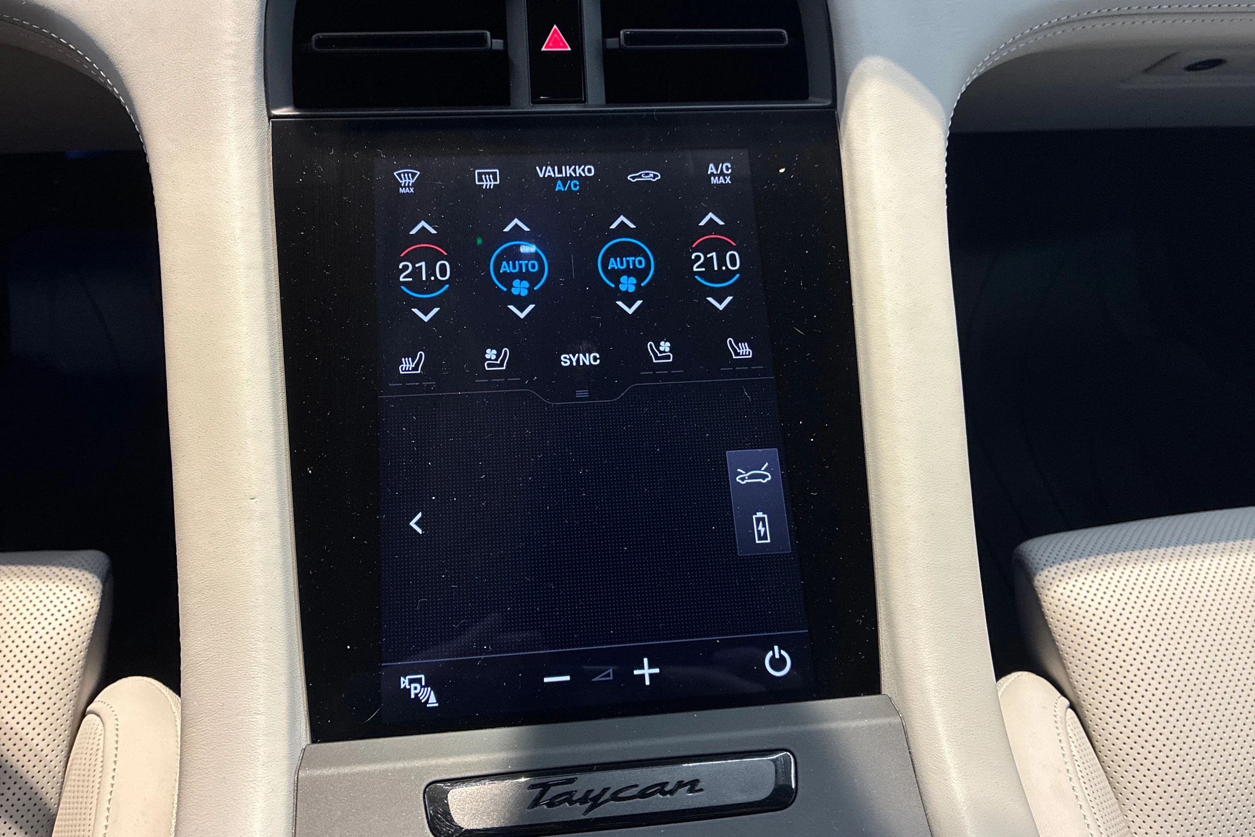 Porsche Taycan 2023 kuva 19.