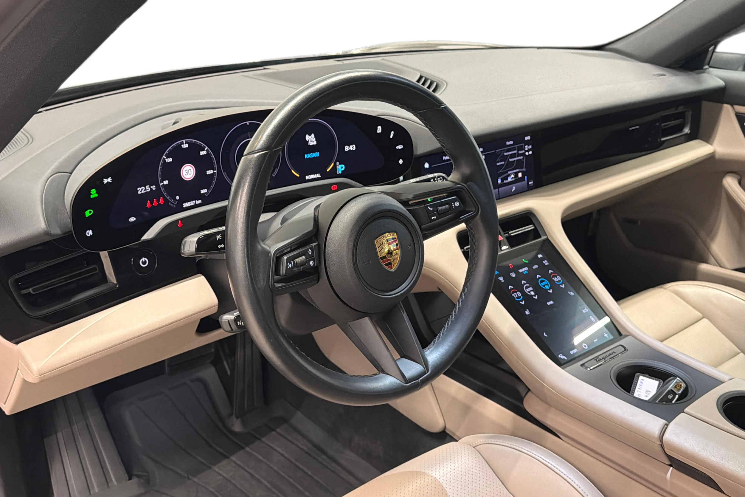 Musta Porsche Taycan 2023 kuva 7.