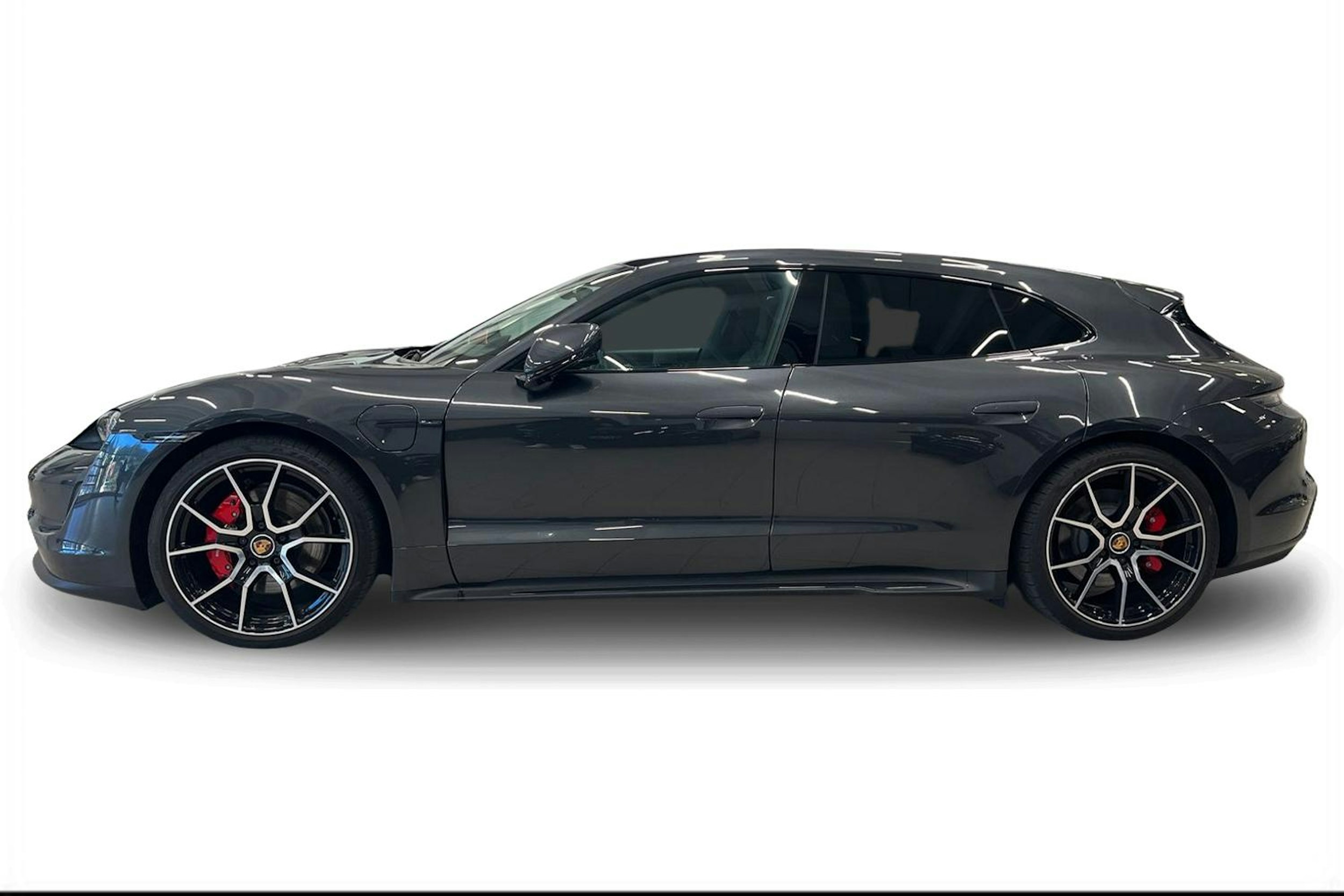 harmaa Porsche Taycan 2023 kuva 5.