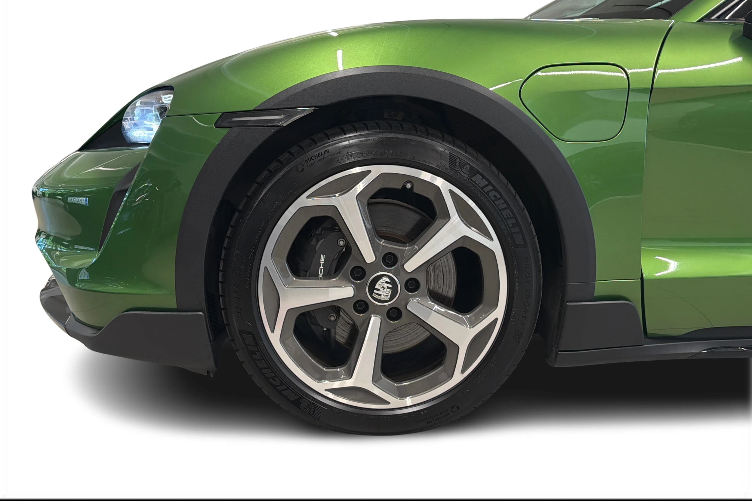 vihreä Porsche Taycan 2023 kuva 9.