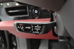 musta Porsche Taycan 2023 kuva 10.