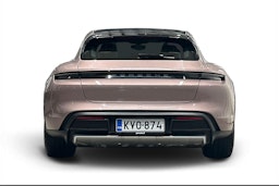 Punainen Porsche Taycan 2023 kuva 3.