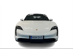 valkoinen Porsche Taycan 2023 kuva 4.
