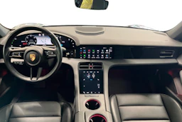 musta Porsche Taycan 2023 kuva 7.
