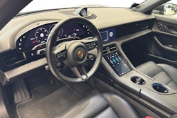 met. Harmaa Porsche Taycan 2023 kuva 7.