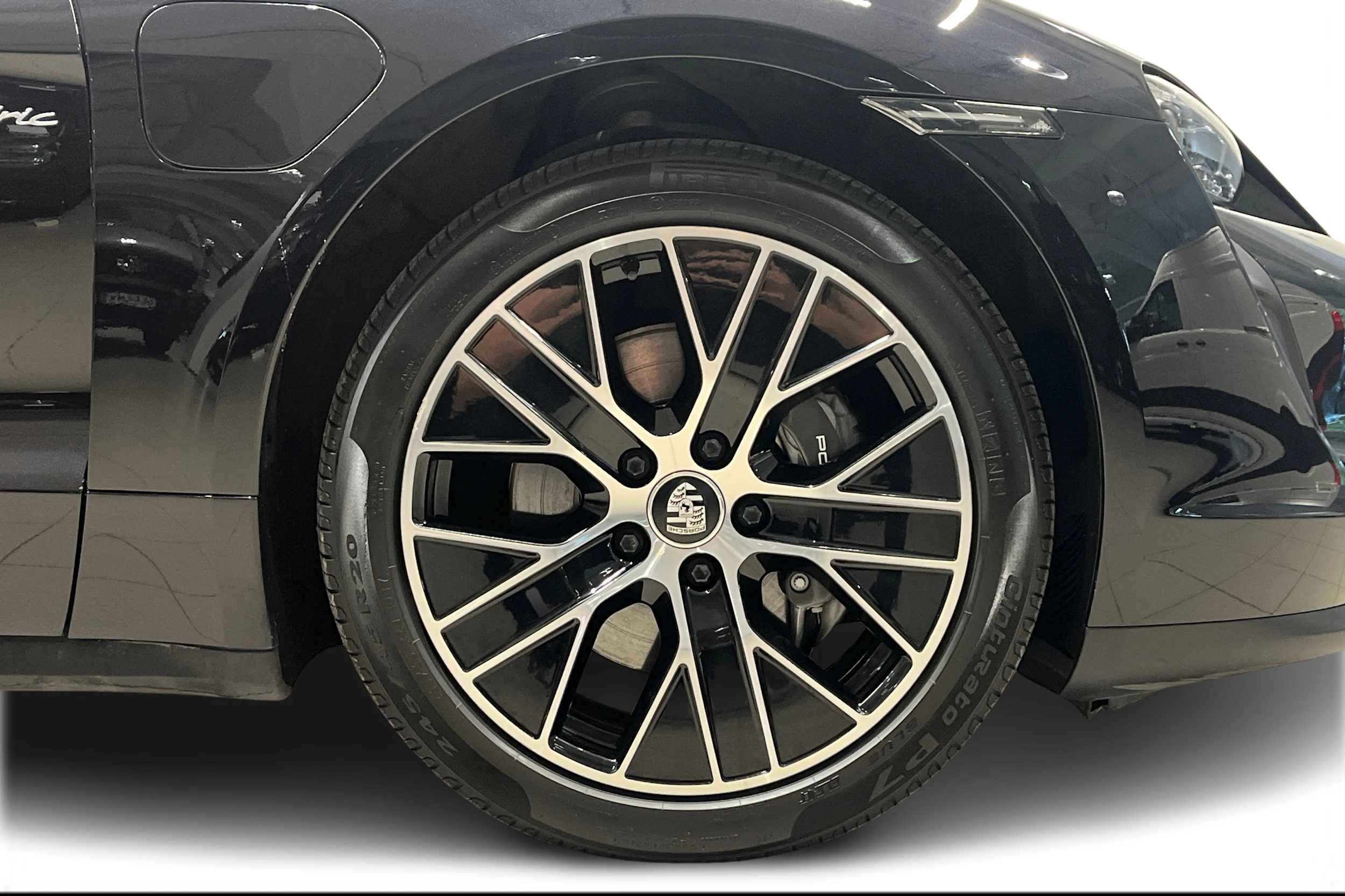 Porsche Taycan 2023 kuva 7.