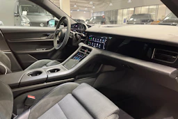 Porsche Taycan 2023 kuva 20.