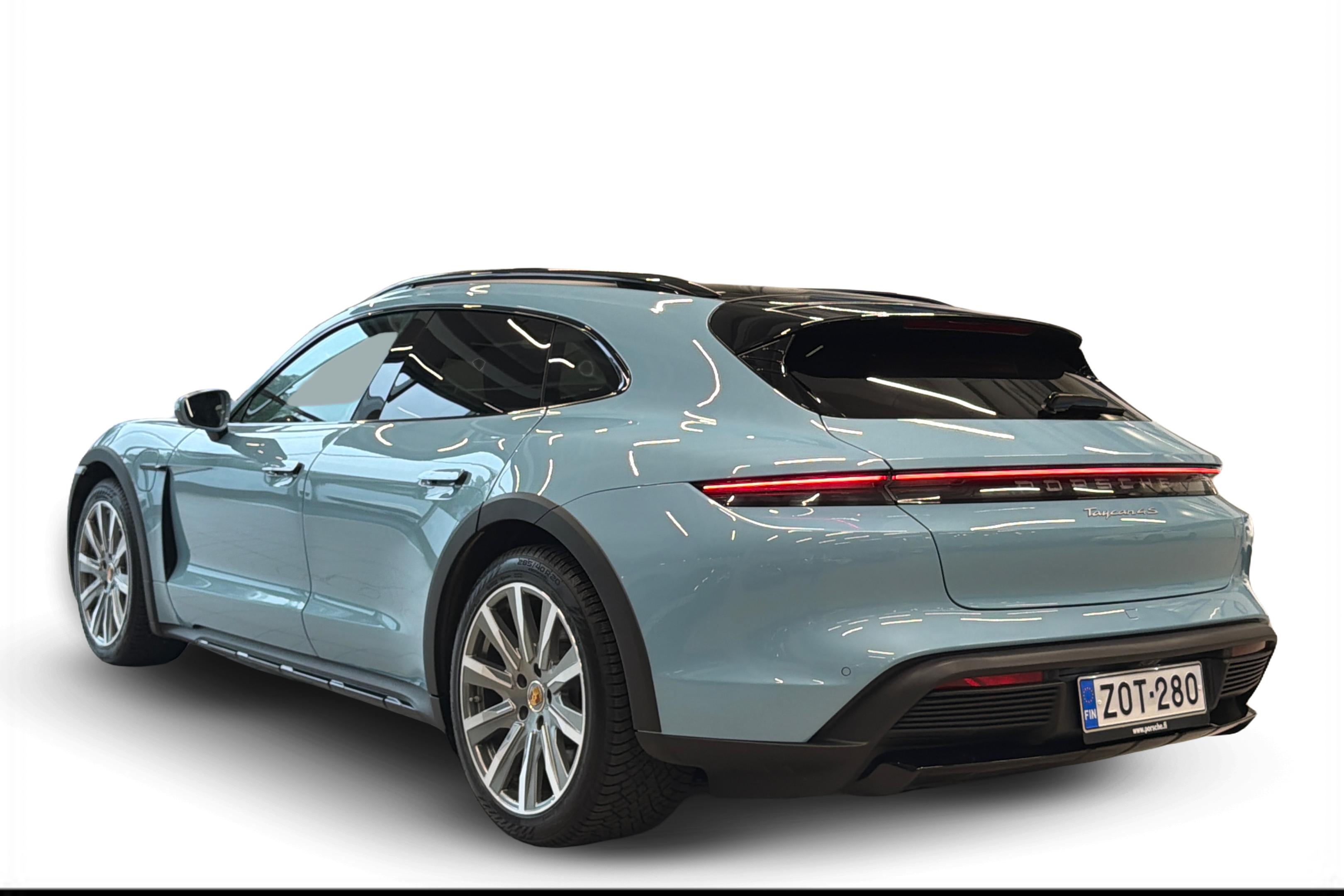 Porsche Taycan 4S Cross Turismo 2023, kuva 2/28