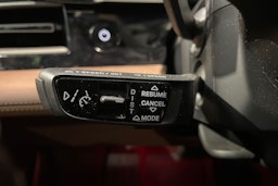 Ruskea (beige) Porsche Taycan 2024 kuva 15.