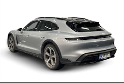 harmaa Porsche Taycan 2024 kuva 2.