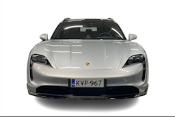 harmaa Porsche Taycan 2024 kuva 4.