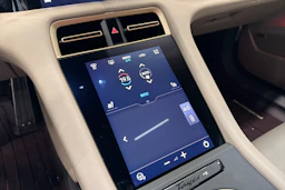 vihreä Porsche Taycan 2024 kuva 13.