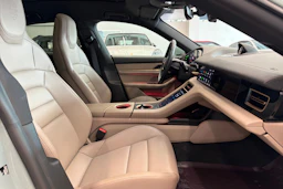 vihreä Porsche Taycan 2024 kuva 23.