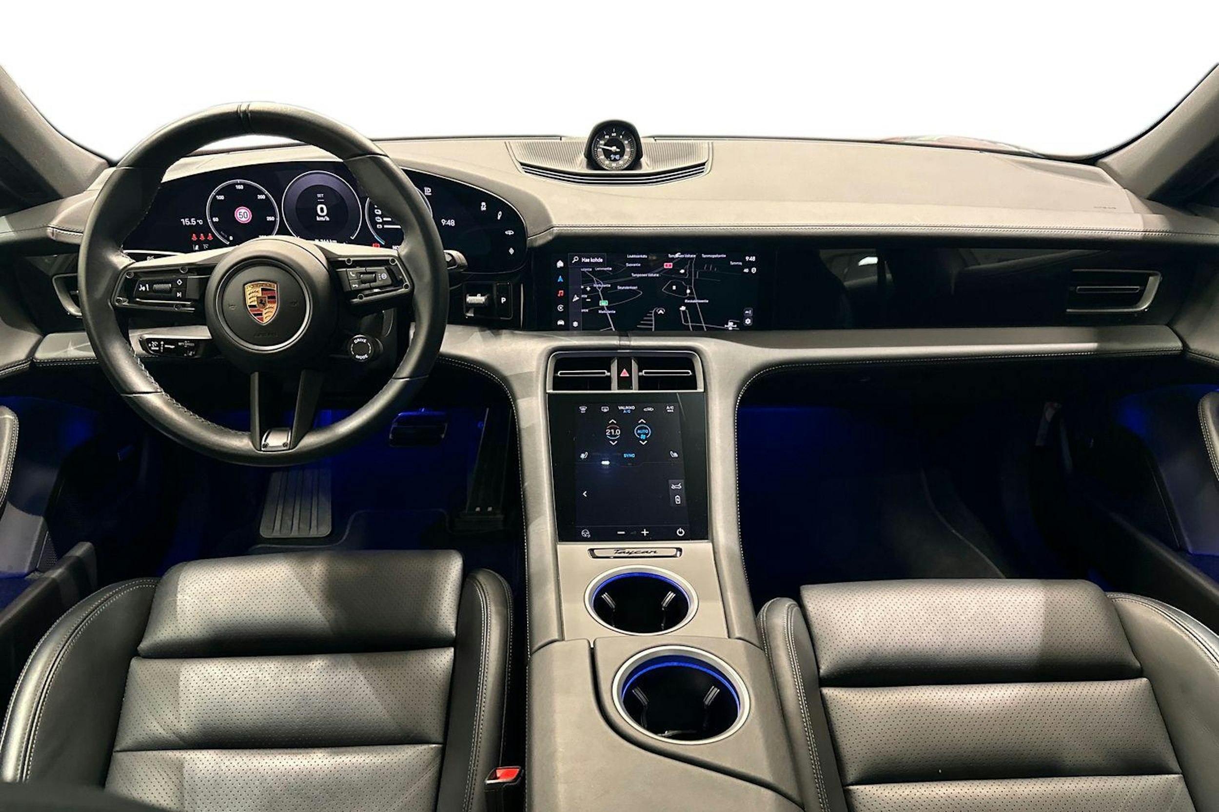 violetti Porsche Taycan 2024 kuva 7.