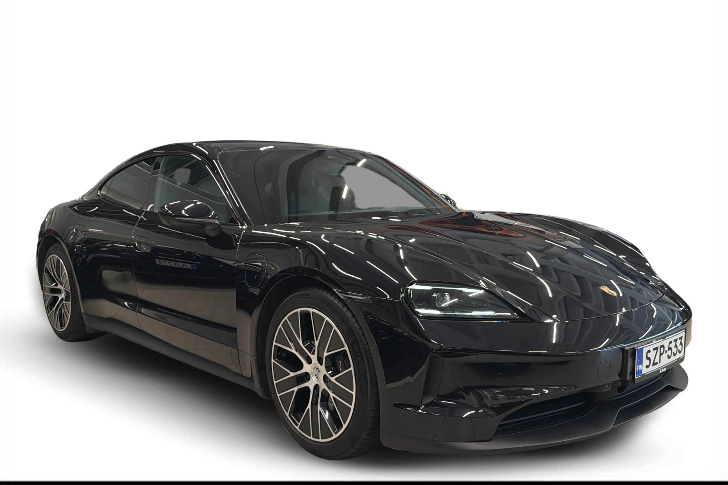 musta Porsche Taycan 2024 kuva 1.