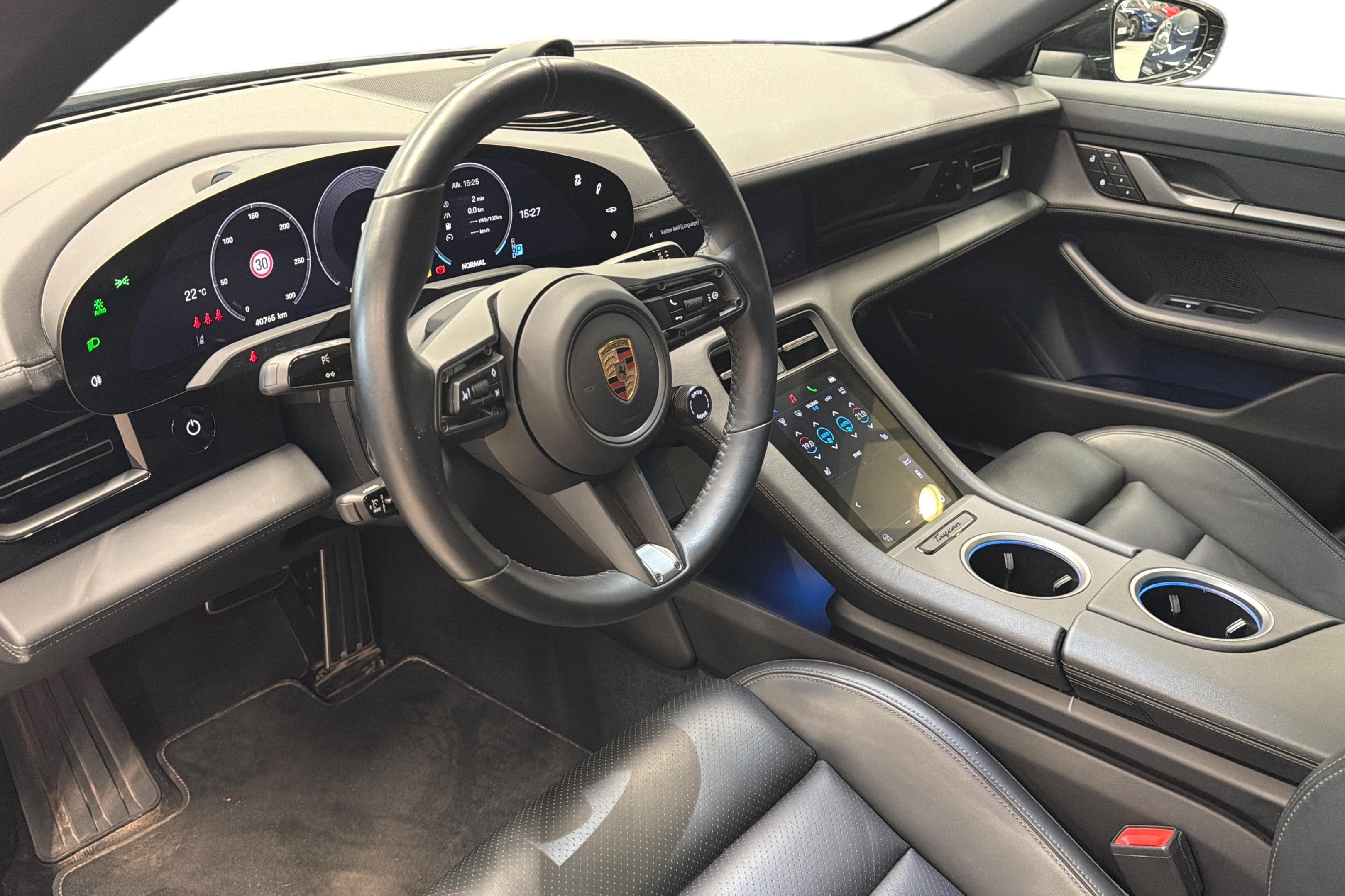 Porsche Taycan Viistoperä (AB) 4ov A 2024, kuva 6/27