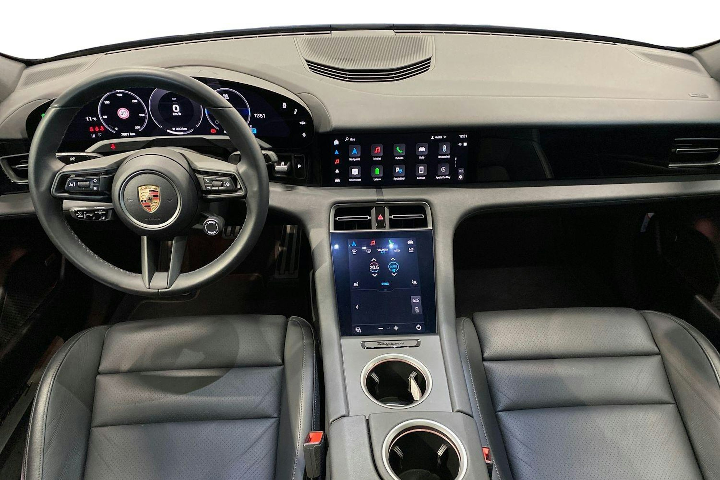 sininen Porsche Taycan 2024 kuva 7.