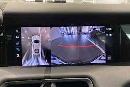 sininen Porsche Taycan 2024 kuva 17.