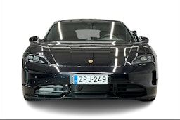 Musta Porsche Taycan 2024 kuva 4.