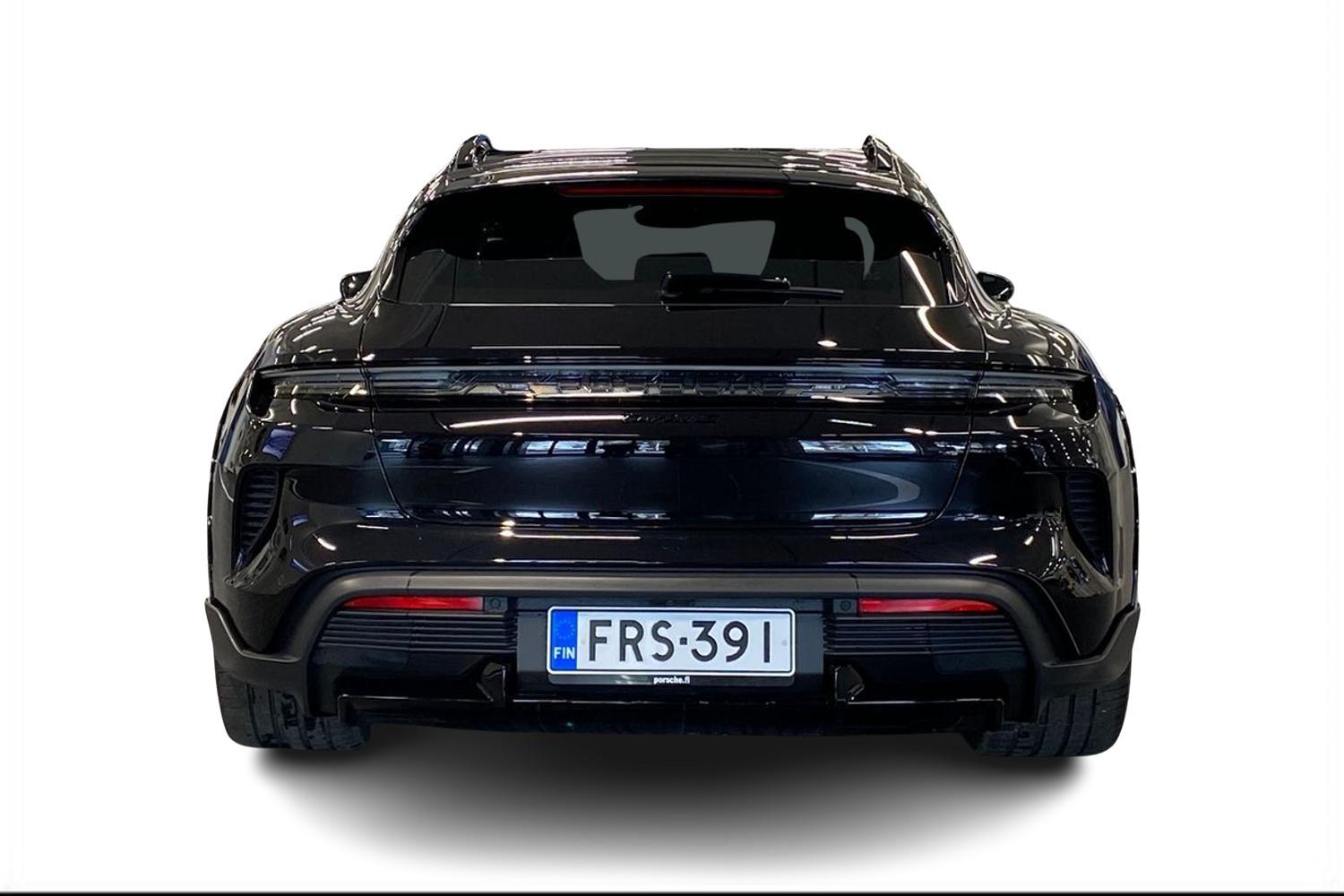 Porsche Taycan Turbo S Cross Turismo 2024, kuva 3/26