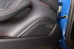 sininen Porsche Taycan 2025 kuva 11.