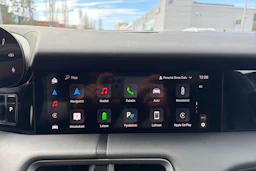 sininen Porsche Taycan 2025 kuva 23.