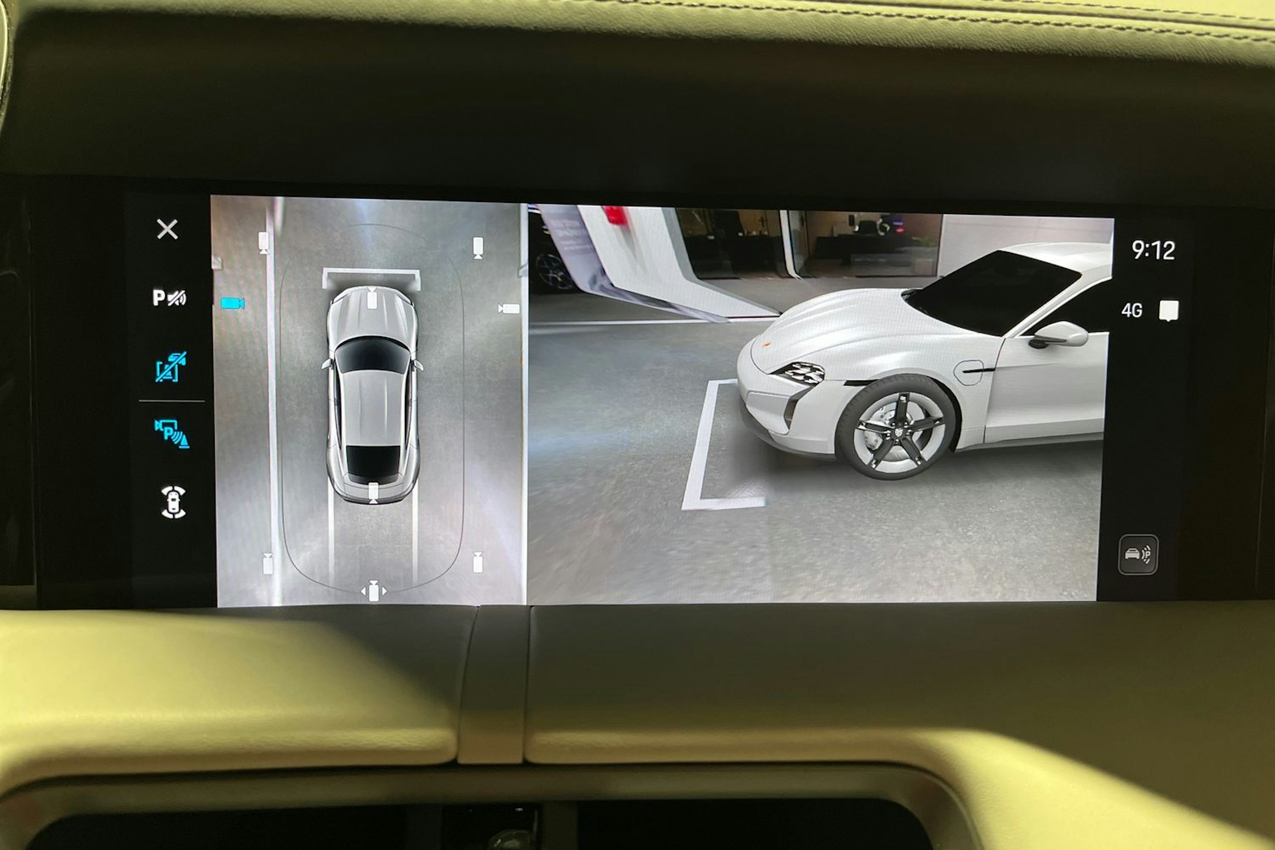 musta Porsche Taycan 2025 kuva 19.