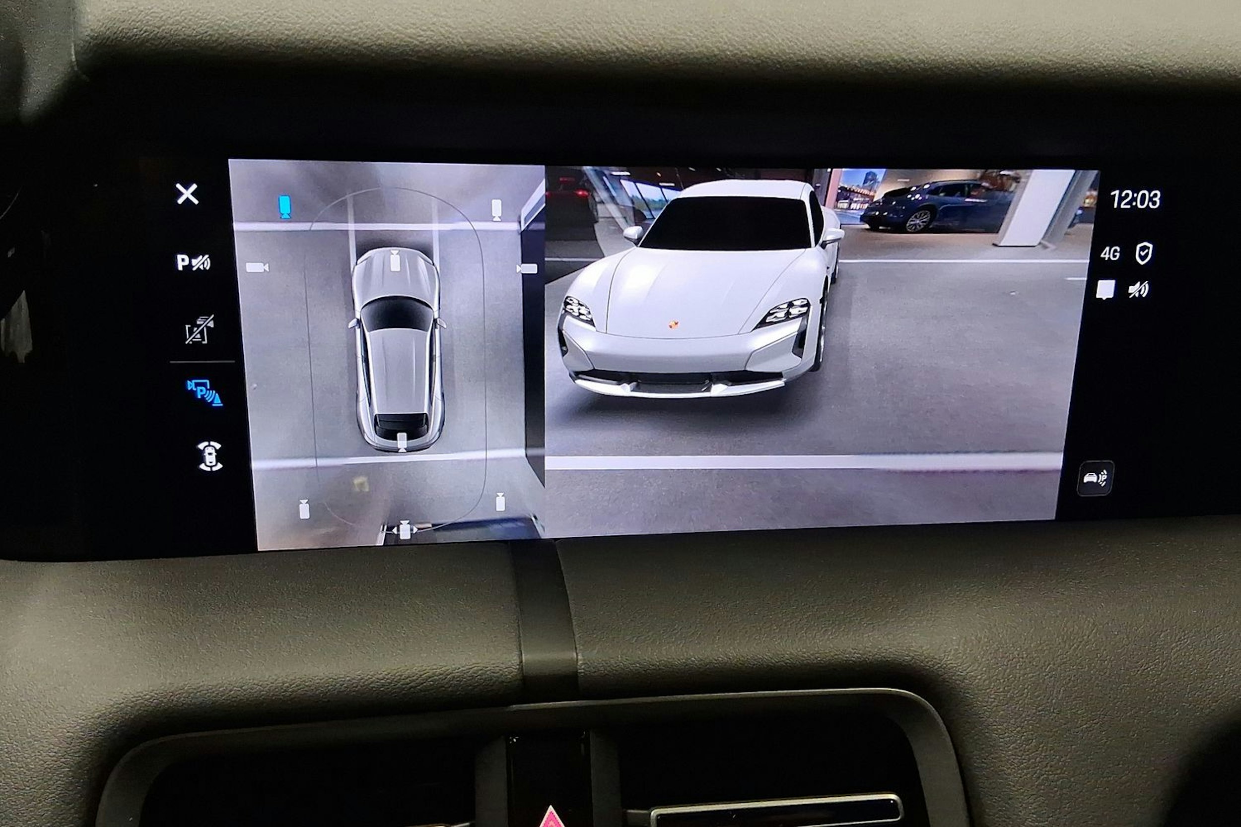 met. musta Porsche Taycan 2025 kuva 17.