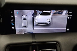 met. musta Porsche Taycan 2025 kuva 17.