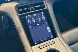 vihreä Porsche Taycan 2025 kuva 17.
