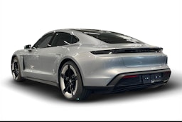 met. harmaa Porsche Taycan 2026 kuva 2.
