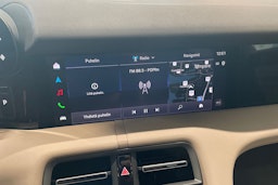 musta Porsche Taycan 2026 kuva 10.